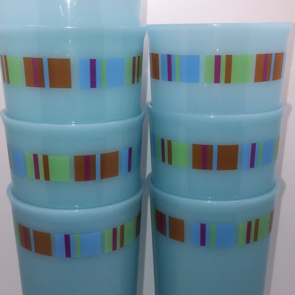 7 Tupperware 5107 Turquoise Blue Vintage Tall Tumblers Drinking Glasses Vintage - Picture 6 of 7